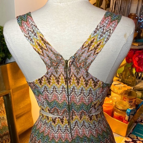 🌷 Ark & Co 🌷  Multicoloured Geometric Cutout Dress - Picture 6 of 10